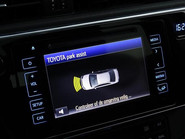Toyota AURIS TS HYBRID EXECUTIVE/ KEYLESS/ PDC V+A/ DAKDRAGERSET