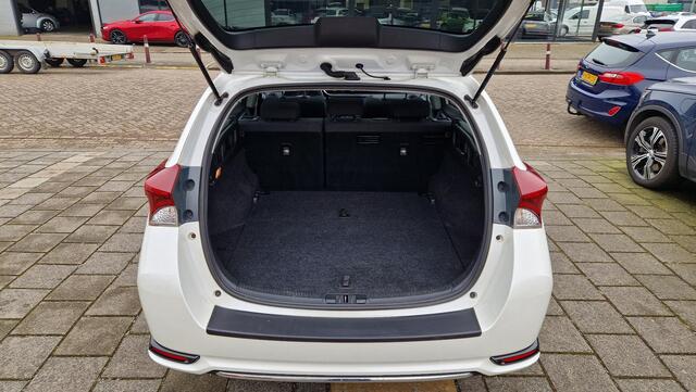 Toyota AURIS 1.8 Hybrid Dynamic