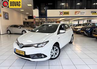 toyota-auris-1.8-hybrid-dynamic-bov