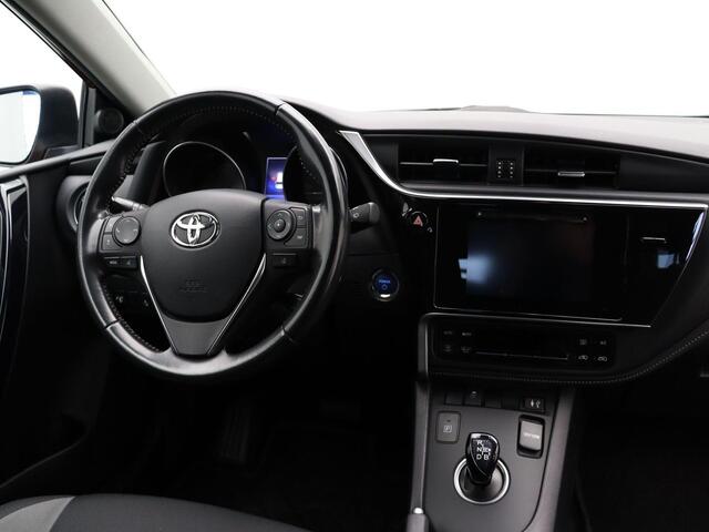 Toyota AURIS Touring Sports 1.8 Hybrid Executive Go | Navigatie | Cruise Control | Achteruitrijcamera | Lichtmetalen Velgen |