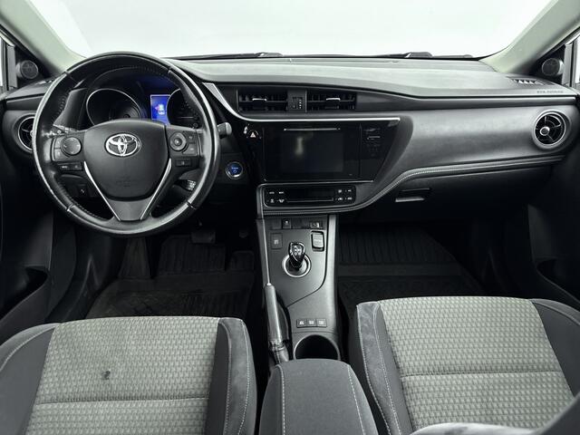 Toyota AURIS Touring Sports 1.8 Hybrid Dynamic Go | Camera | Navigatie | LM velgen | Cruise Control | Climate Control |
