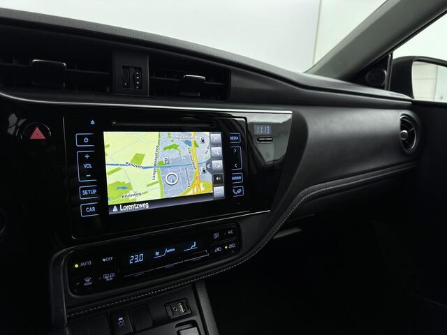 Toyota AURIS Touring Sports 1.8 Hybrid Dynamic Go | Camera | Navigatie | LM velgen | Cruise Control | Climate Control |