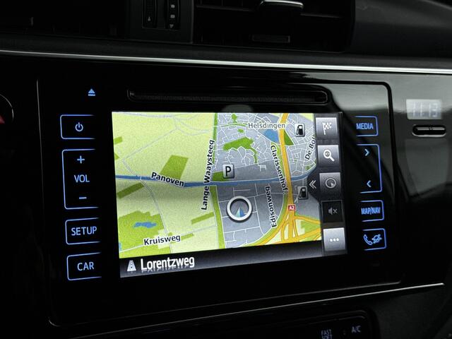 Toyota AURIS Touring Sports 1.8 Hybrid Dynamic Go | Camera | Navigatie | LM velgen | Cruise Control | Climate Control |