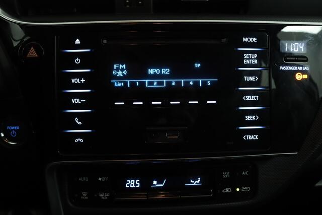 Toyota AURIS Touring Sports 1.8 Hybrid Now | Climate Control | Bluetooth | Lichtmetalen velgen |