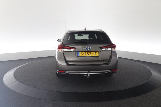 Toyota AURIS Touring Sports 1.8 Hybrid Executive