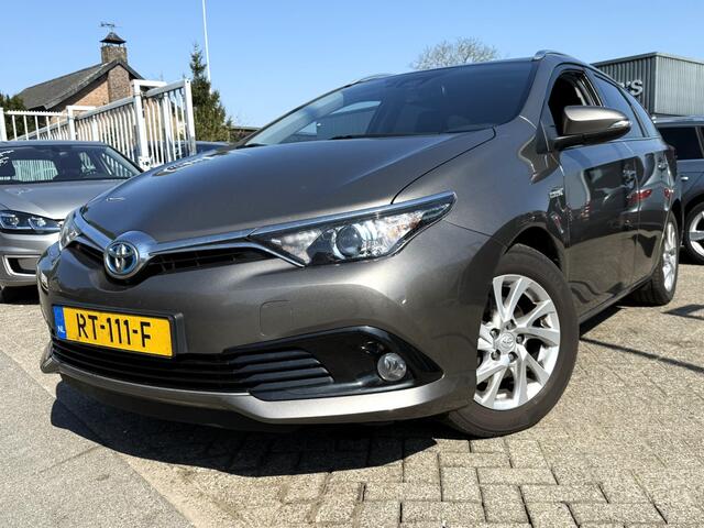 Toyota AURIS Touring Sports 1.8 HYBRID DYNAMIC GO NAVI/XENON/CAMERA/CRUISE B