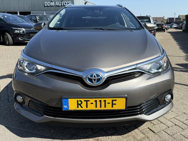 Toyota AURIS Touring Sports 1.8 HYBRID DYNAMIC GO NAVI/XENON/CAMERA/CRUISE B