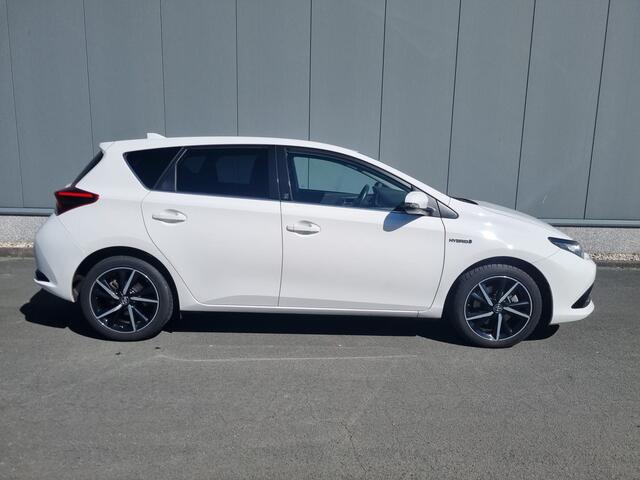 Toyota AURIS 1.8 Hybrid Dynamic | dealer onderhouden | Navi | Camera | Cruise
