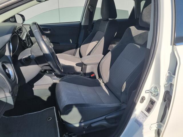 Toyota AURIS 1.8 Hybrid Dynamic | dealer onderhouden | Navi | Camera | Cruise