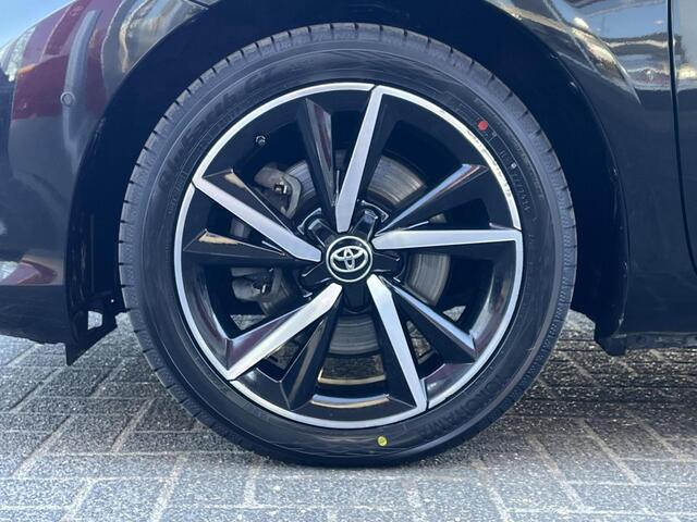 Toyota AURIS Touring Sports 1.8 Hybrid Dynamic Ultimate | Navigatie | Stoelverwarming | Parkeersensoren 17 inch LM-velgen |