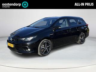 toyota-auris-touring-sports-1.8-hyb