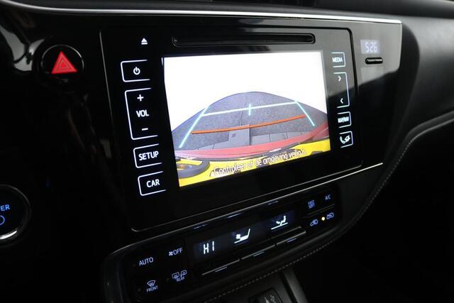Toyota AURIS Touring Sports 1.8 Hybrid Dynamic | Stoelverwarming | Keyless | Cruisecontrol | Keyless | Lage km stand |