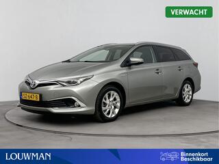 toyota-auris-touring-sports-1.8-hyb