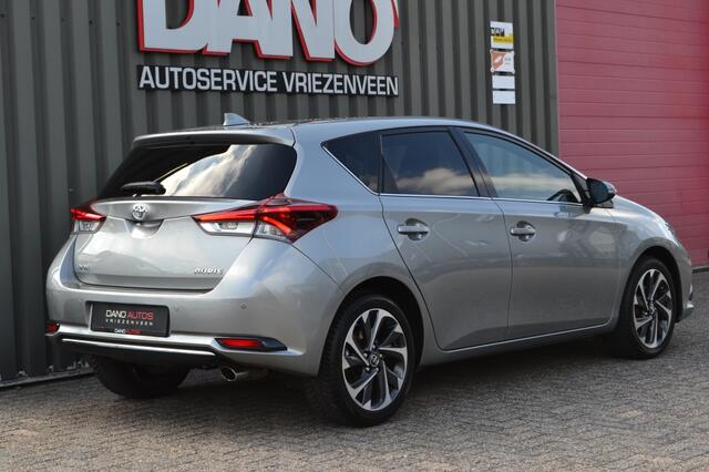 Toyota AURIS 1.2 T Dynamic Camera/PDC/1e eigenaar/17'' inch