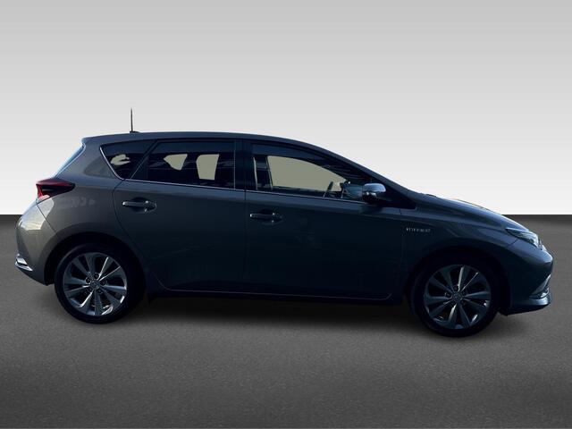 Toyota AURIS 1.8 Hybrid Dynamic