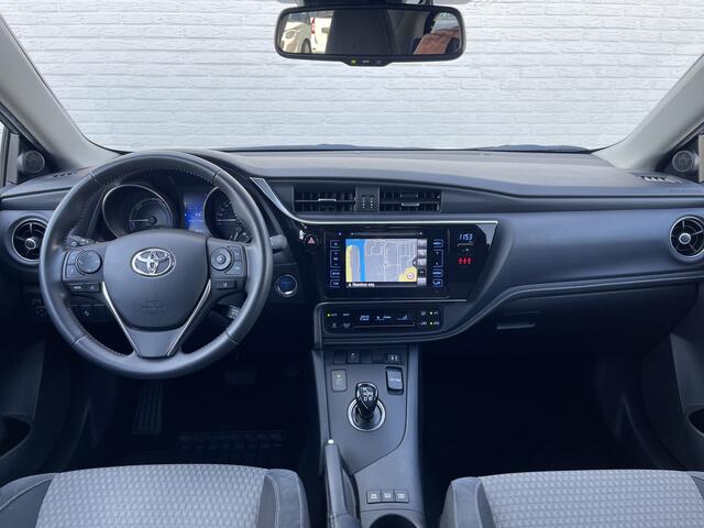 Toyota AURIS 1.8 Hybrid Dynamic | Trekhaak | Navi | Camera | Cruise | DAB+