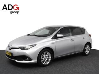 toyota-auris-1.8-hybrid-dynamic-go-