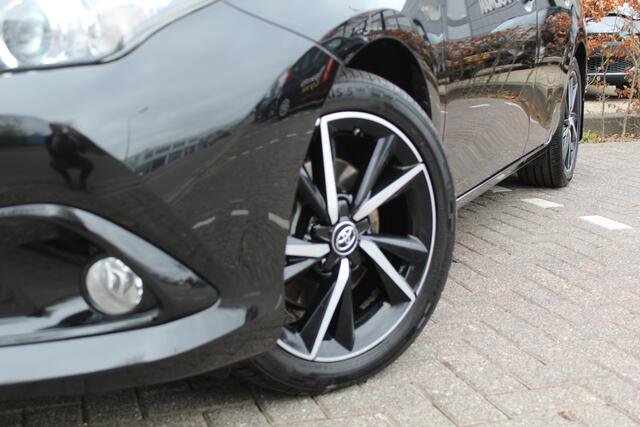 Toyota AURIS Touring Sports 1.8 Hybrid Dynamic Plus | Rijklaar | Trekhaak | Stoelverw. | Navi | Keyless | 17"LMV | Camera | Dealer onderhouden