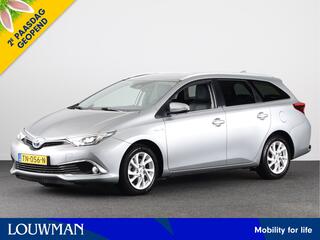 toyota-auris-touring-sports-1.8-hyb