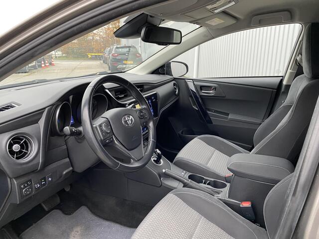 Toyota AURIS Touring Sports 1.8 Hybrid Dynamic Go + Trekhaak , NL auto