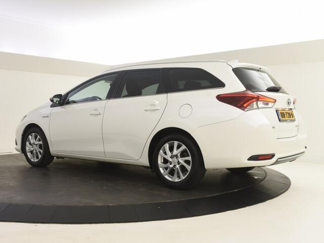 Toyota AURIS 1.8 Hybrid Trend | Panoramadak | Navigatie