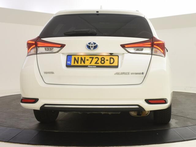 Toyota AURIS 1.8 Hybrid Trend | Panoramadak | Navigatie