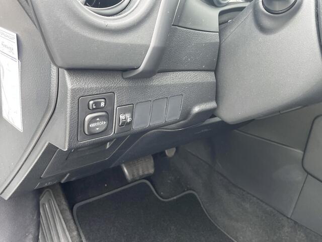Toyota AURIS 1.8 Hybrid Trend