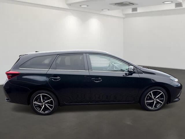 Toyota AURIS Touring Sports 1.2T Energy Plus