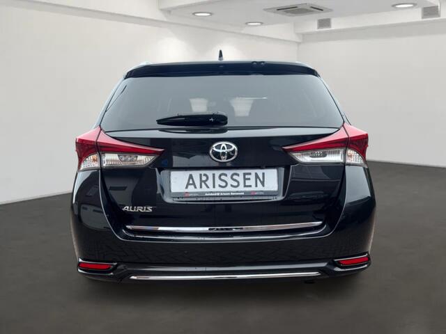 Toyota AURIS Touring Sports 1.2T Energy Plus