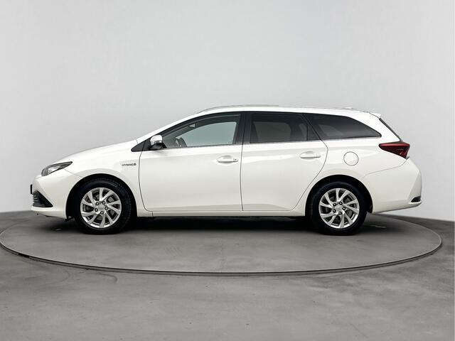 Toyota AURIS Touring Sports 1.8 Hybrid Energy Plus | Navigatie | Comfortstoelen |