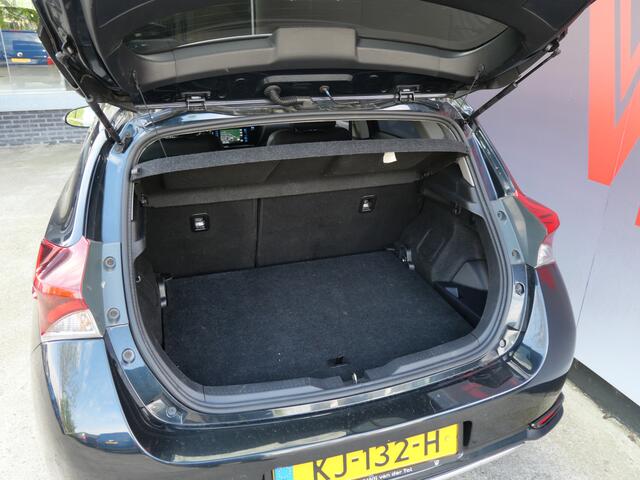 Toyota AURIS 1.8 HYBRID EXECUTIVE | NAVIGATIE | CAMERA | NL-AUTO | 2e EIG!!