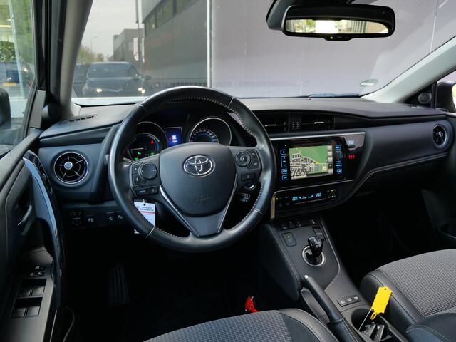 Toyota AURIS 1.8 HYBRID EXECUTIVE | NAVIGATIE | CAMERA | NL-AUTO | 2e EIG!!