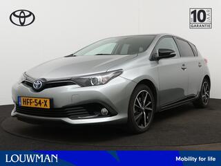 toyota-auris-1.8-hybrid-black-editi