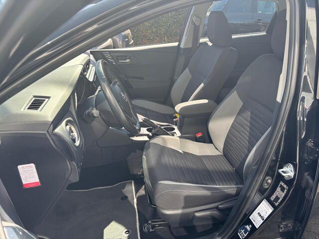 Toyota AURIS 1.8 Hybrid Active | Geleverd incl 12 maanden BOVAG Garantie! |