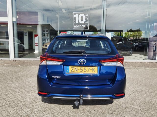 Toyota AURIS 1.2T Active | Trekhaak | Navi | All-Season | Cruise Control |