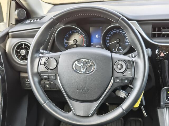 Toyota AURIS 1.2T Active | Trekhaak | Navi | All-Season | Cruise Control |