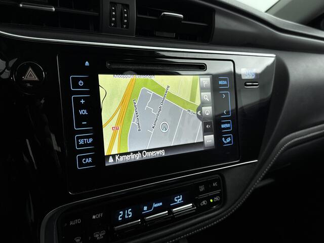 Toyota AURIS 1.8 Hybrid Dynamic Limited | Navigatie | Achteruitrijcamera | LM velgen |