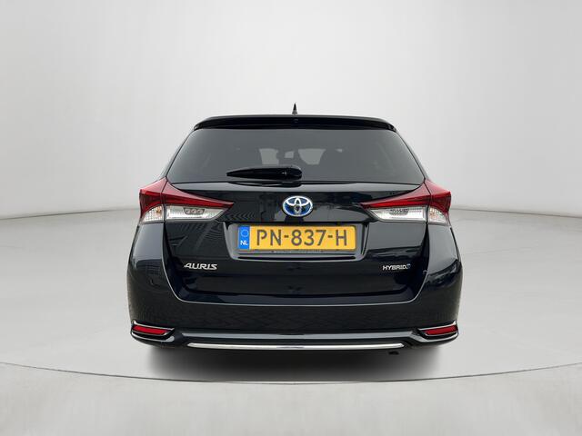 Toyota AURIS Touring Sports 1.8 Hybrid Dynamic Go | All-in prijs | Navigatiesysteem | Bluetooth | Camera |