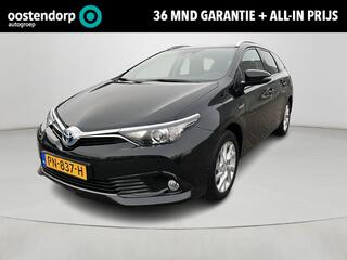 toyota-auris-touring-sports-1.8-hyb