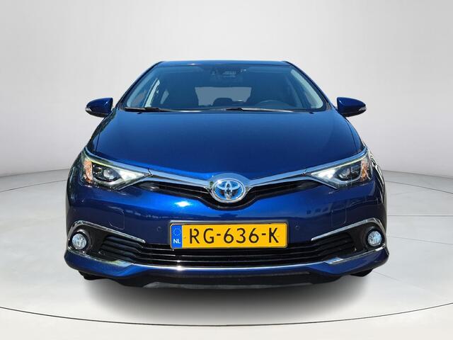Toyota AURIS 1.8 Hybrid Executive | Volledige historie | Navigatiesysteem | Lichtmetalen velgen