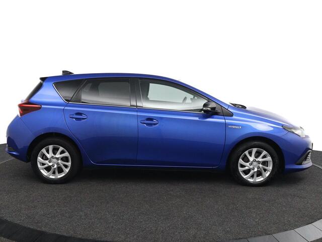 Toyota AURIS 1.8 Hybrid Energy Plus | Navigatie | Keyless Entry | Dealer Onderhouden | Climate Control | Cruise Control |