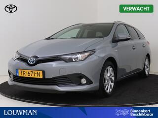 toyota-auris-touring-sports-1.8-hyb