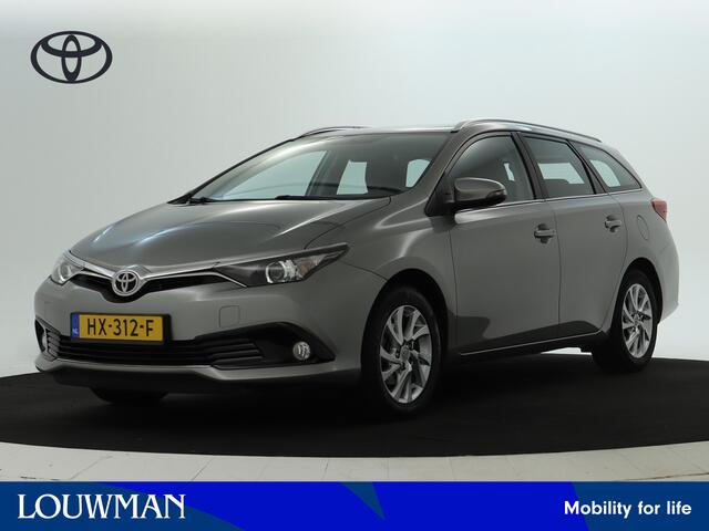 Toyota AURIS Touring Sports 1.2T Aspiration Limited | Trekhaak |