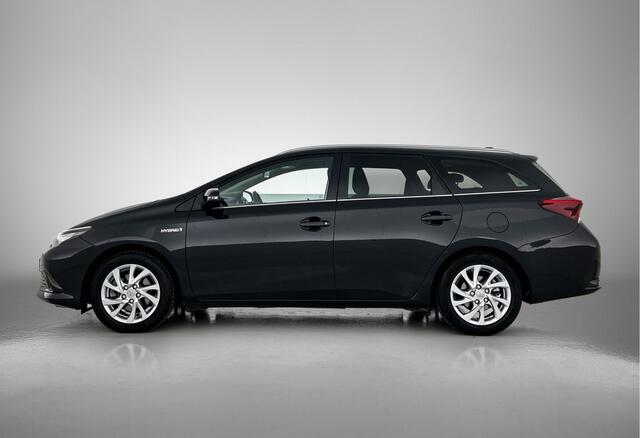 Toyota AURIS 1.8 Hybrid Trend | panoramisch dak | LM velgen | Navi |