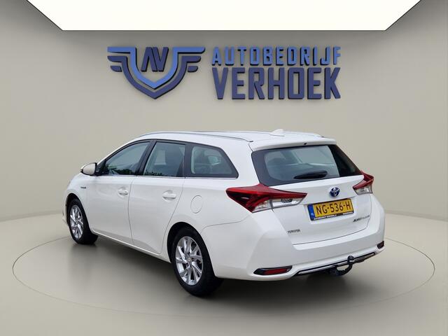 Toyota AURIS 1.8 Hybrid Aspiration Trekhaak - NL Auto