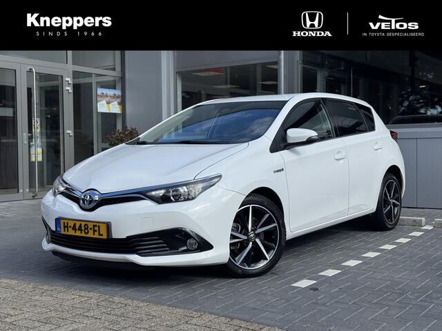 Toyota AURIS 1.8 Hybrid Volcano Edition Trekhaak, Navigatie, Parkeersensoren , All-in Rijklaarprijs