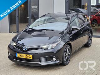 toyota-auris-1.8-hybrid-dynamic-sto