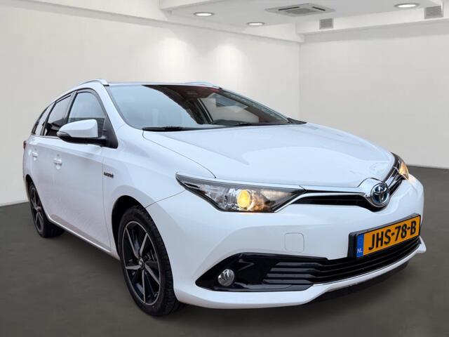 Toyota AURIS 1.8 Hybrid Executive Zeer netjes, Dealer onderhouden