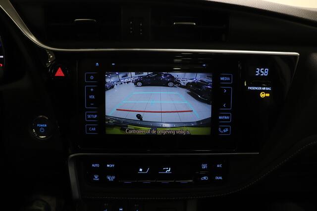 Toyota AURIS Touring Sports 1.8 Hybrid Lease pro, 1e eigenaar, Uniek interieur, Pano, Stoelverwarming, Navi, Keyless, Camera!