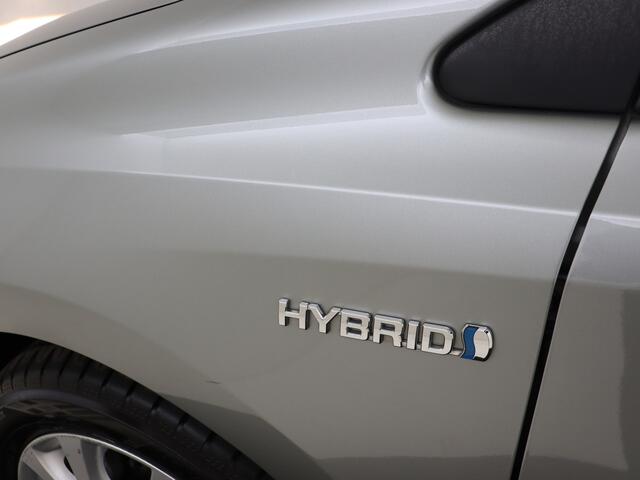 Toyota AURIS Touring Sports 1.8 Hybrid Black Edition | Dealeronderhouden auto |